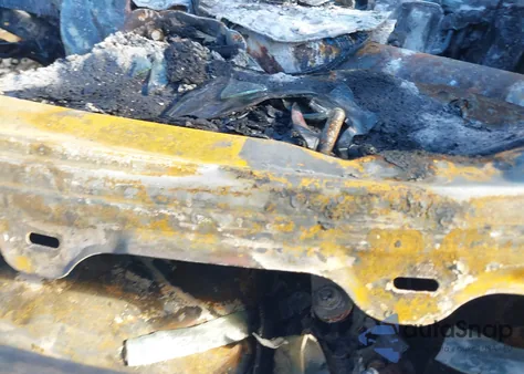 2004 Honda Civic Ex из США, поврежденный, VIN 1HGEM21924L073797